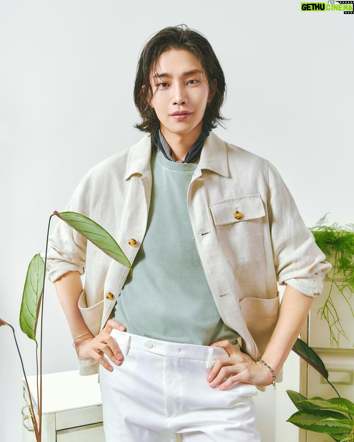Kim Jae-young - 96.8K Likes - 🤗
@sieg.official
#SIEG #지이크 #ROMAN