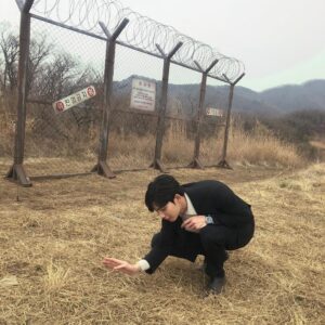 Kim Jae-young Instagram - 날씨 굿👍
꿀~🐓