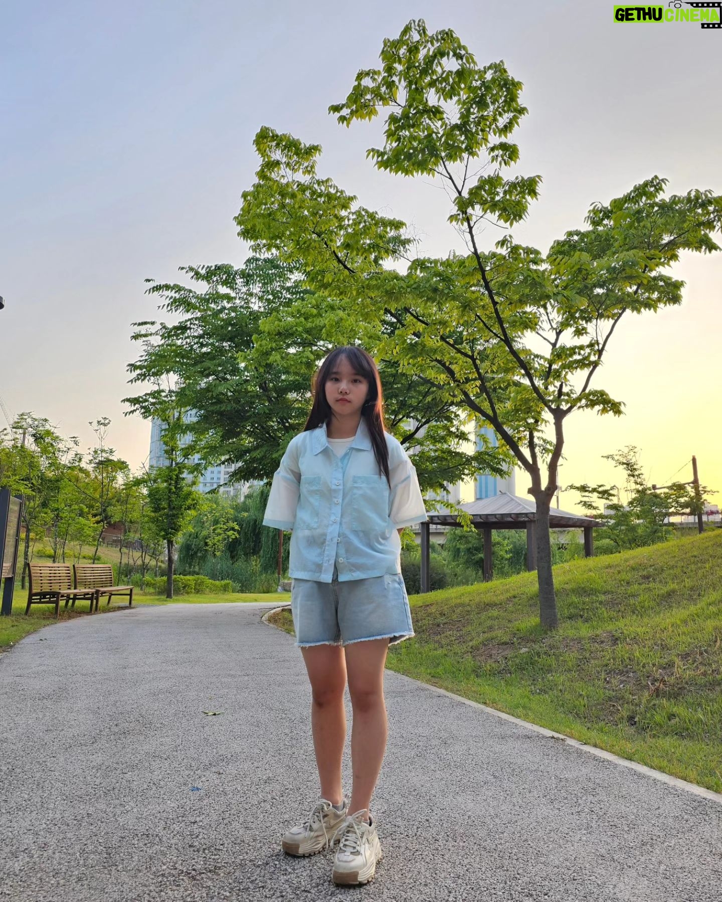 Kim Ji-Yu - 393 Likes - #๊ด๊ณ
@r10u_official
@r10u_celeb
ํด์ง๋
์ง์ ^^;
๋๋ฌด ์๋ป๊ฒ๋ค~~~
๐
#R10U์ฅฌ๋์ด
#๋ฐํ๋ฐ๋๋ง์ด
#์๋
ธ๋ฝ๋ฐํ์
์
#์์ด๋์
์ธ
#์ํฌ์ธ
#๋ฌด์ ์ฌ