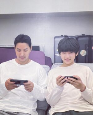 Kim Ji-seok Instagram - 우리는 표정 父子 👨‍👦❣️