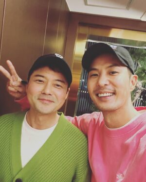 Kim Ji-seok Instagram - . 근황 ☘️