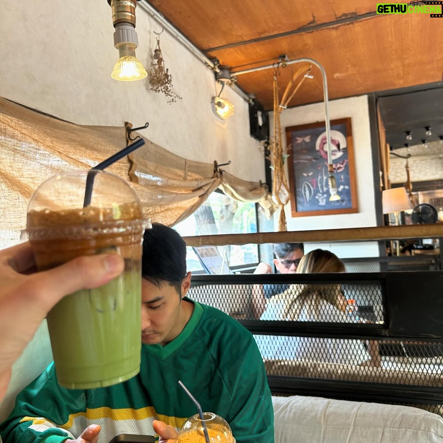 Kim Ji-seok - 19.2K Likes - Eat Pray Love 🖤