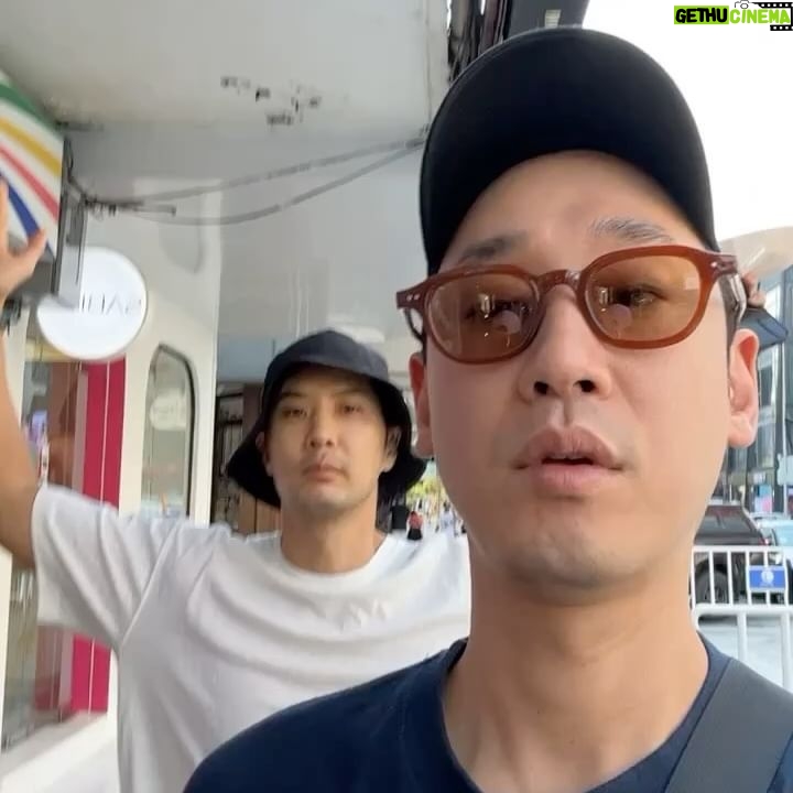 Kim Ji-seok - 18.8K Likes - 슈퍼 극E와 최상 극I의 여행이란…