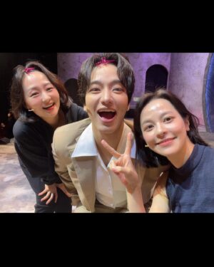 Kim Ju-yeon Instagram - 잘가요. 라흐헤스트.
정말 정말 라흐헤스트 덕분에 이번 여름 누구보다 행복했습니다. 
작년과 올해 라흐헤스트 하면서 저 자신도 정말 많이 성장하고 단단해지는 감사한 시간이었어요.
힘든 하루 보내더라도 공연하면 정말 고된마음이 늘 싹 사라지는 기분이었거든요. 무대뒤에서 라흐 노래와 대사를 듣고있으면 조금 더 용기를 얻고 살아가게 되더라고요.
주셨던 선물과 편지 읽으니 감사한 마음 과 또 한번 뭉클해지는 밤이예요.!!
저 역시 늘 이 라흐헤스트와 동림 잊지않고 힘들고 고단할때 툭툭 털고 일어날 수 있는 건강한 사람이 될게요. 
 ‘나의 느낌표를 믿어!’ 라는 마음으로 우리 행복합시다.  고마웠어요.

역시, 동림이야