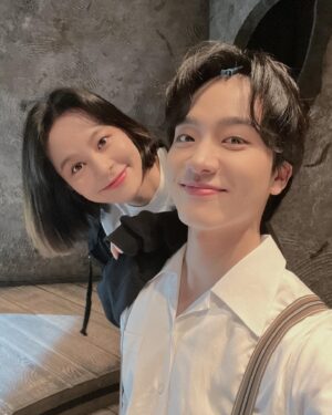 Kim Ju-yeon Instagram - Je suis la plus belle du monde.

Je suis la plus belle du monde.

Je suis la plus belle du monde.

(제 사진첩 많은 사진들 외. 금손 작가님들 감사합니다🫶)