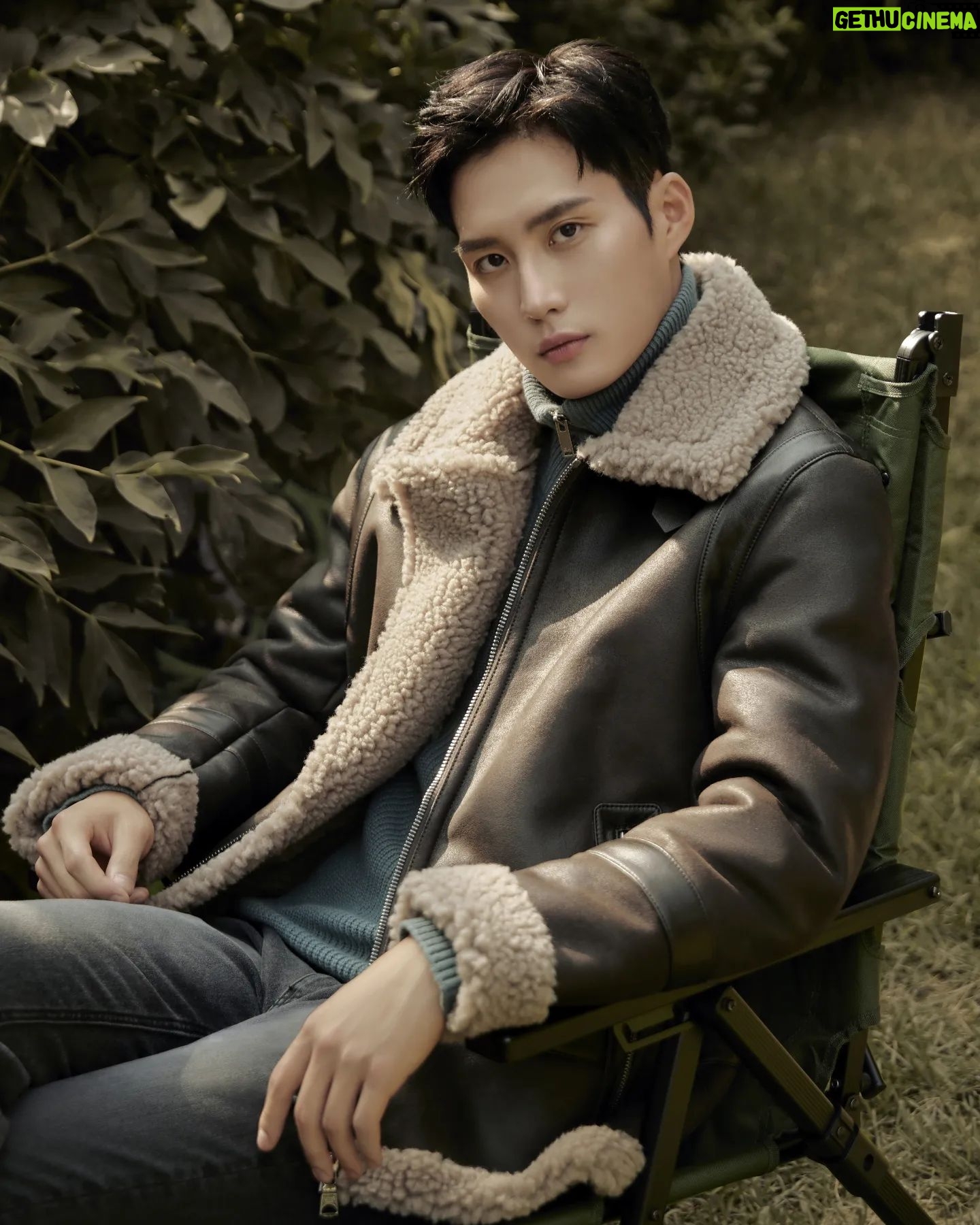 Kim Jun-ho - 17.5K Likes - .
bassohomme FW
.
#bassohomme_official
#bassohomme