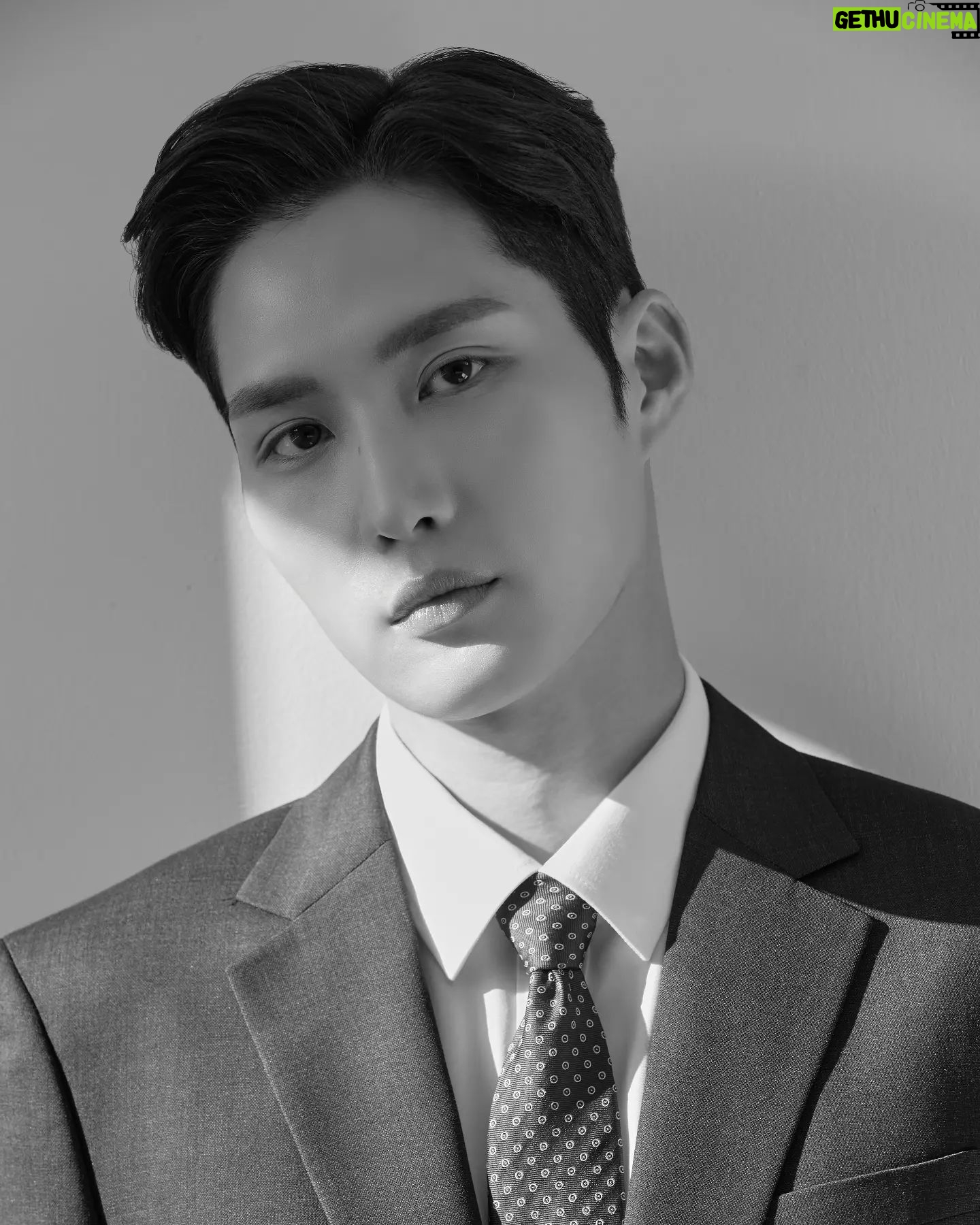 Kim Jun-ho - 19.8K Likes -