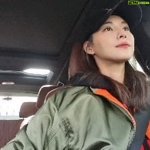 Kim Jung-hwa - 2K Likes - 주 6일근무의 삶....ㅎㅎ
아~~ 행복하다아~~~~~
나는~~~~~~ 행복하다~~~~~~~~
#월요병
#주식회사알리스타커피