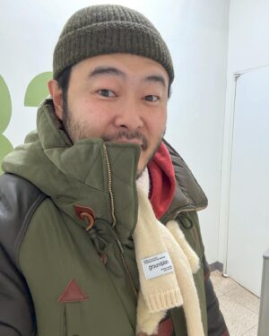 Kim Ki-bang Instagram - 진짜 간만에 무통꺼내입음..
내 최애무스탕인데..안추워서 못입다가 오늘 똭!!
거기에다가 귀엽게 그라운드플랜 쁘띠목도리🧡
요건 근데 판매안한대요ㅜㅜ
감기조심하세요!!
.
#진짜겨울