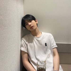 Kim Ki-hae Instagram - 🌎폭염 주의☀️