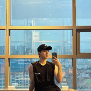 Kim Ki-hae Instagram - 🏋️