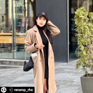 Kim Ryang -ha Instagram - 【 #량하효과 】
이런 여성여성한 #패션 으로 #볼캡 #코디 가
이케 잘 어울리고 가능한지 이제 알았다는👍
-----------------------
#리그램 @iamjina_kim
당신이 주인공인 영화도 멋진 해피엔딩으로 끝나길 🖤
세라네가서 잔뜩받아온 세라# 코디오때욤?🤭

#REVAMP볼캡 #리뱀프볼캡 #REVAMP모자 #리뱀프모자
#REVAMP #리뱀프 #브랜드