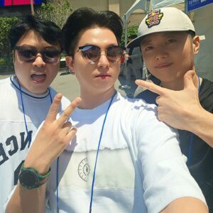Kim Ryang -ha Instagram - 【 #량하효과 】 
오늘 #용골댄스페스타 #댄스대회 #심사위원 으로 왔다!
내가 #jyp #캐스팅 되기전 #비보이 를 #부산 #용골 에서 매주췄는데 그때 함께 추던 우리형들 만났다>.<
진짜 반갑넹ㅎㅎ 울 형식이형 상길이형~~
지금우린 추억팔이중ㅋ

#용두산공원 #부산 #bboy
#REVAMP #리뱀프