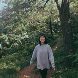 Kim Sae-byuk Instagram - 🌴🌴