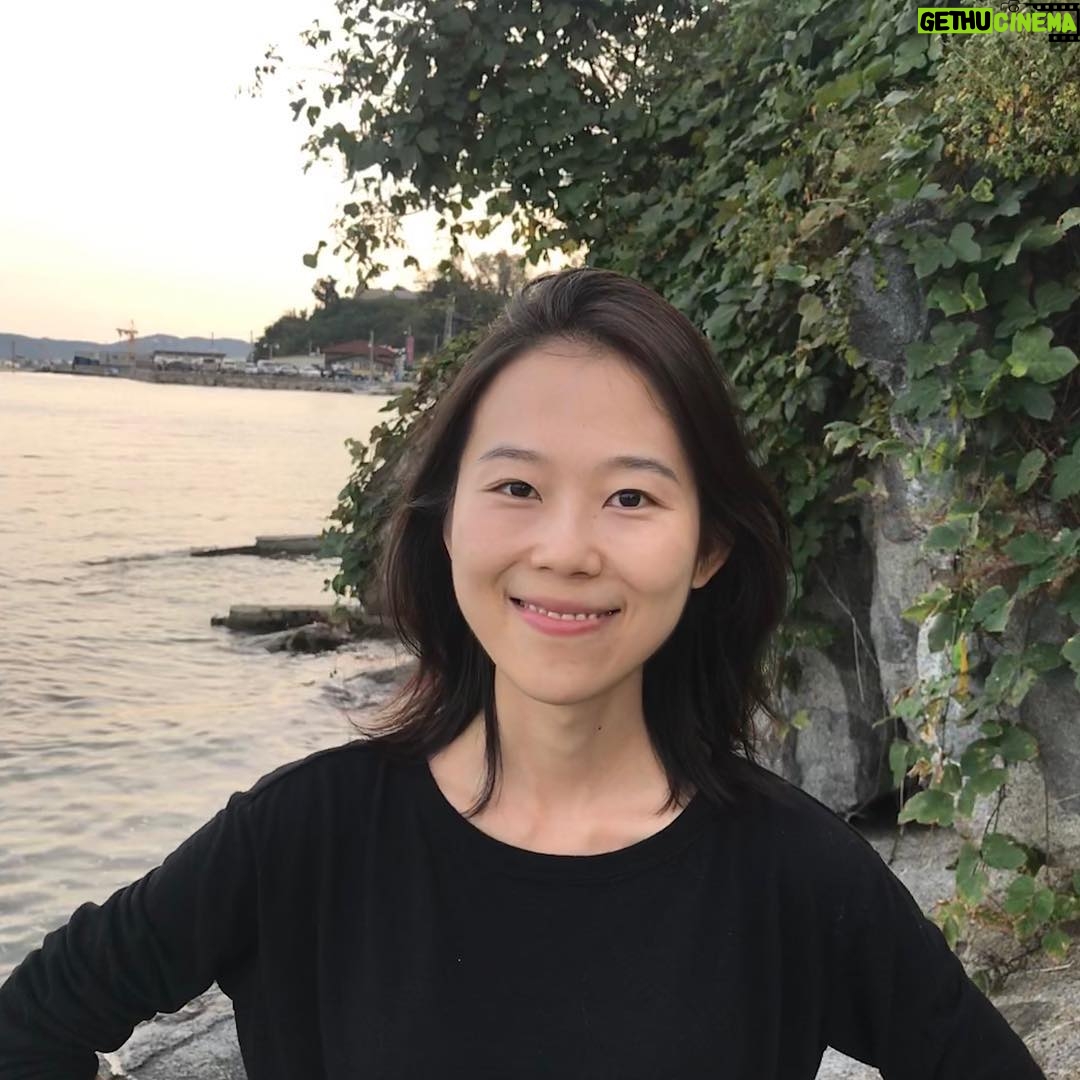 Kim Sae-byuk - 2.7K Likes - 벌새🐝 부산에서 만나요