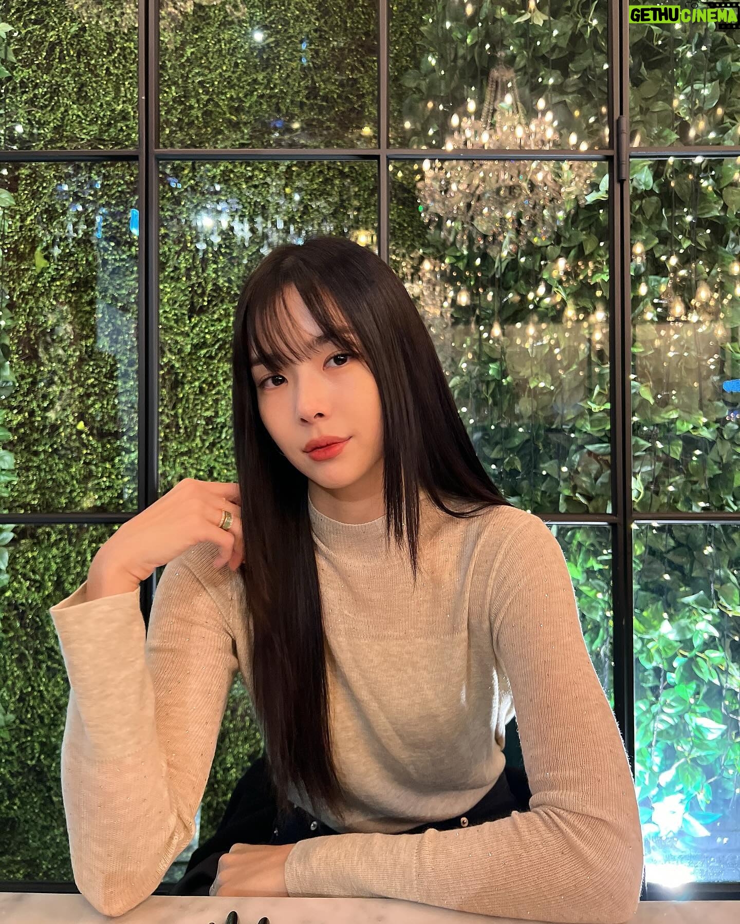 Kim Sae-yeon - 807 Likes - Winter feels💛