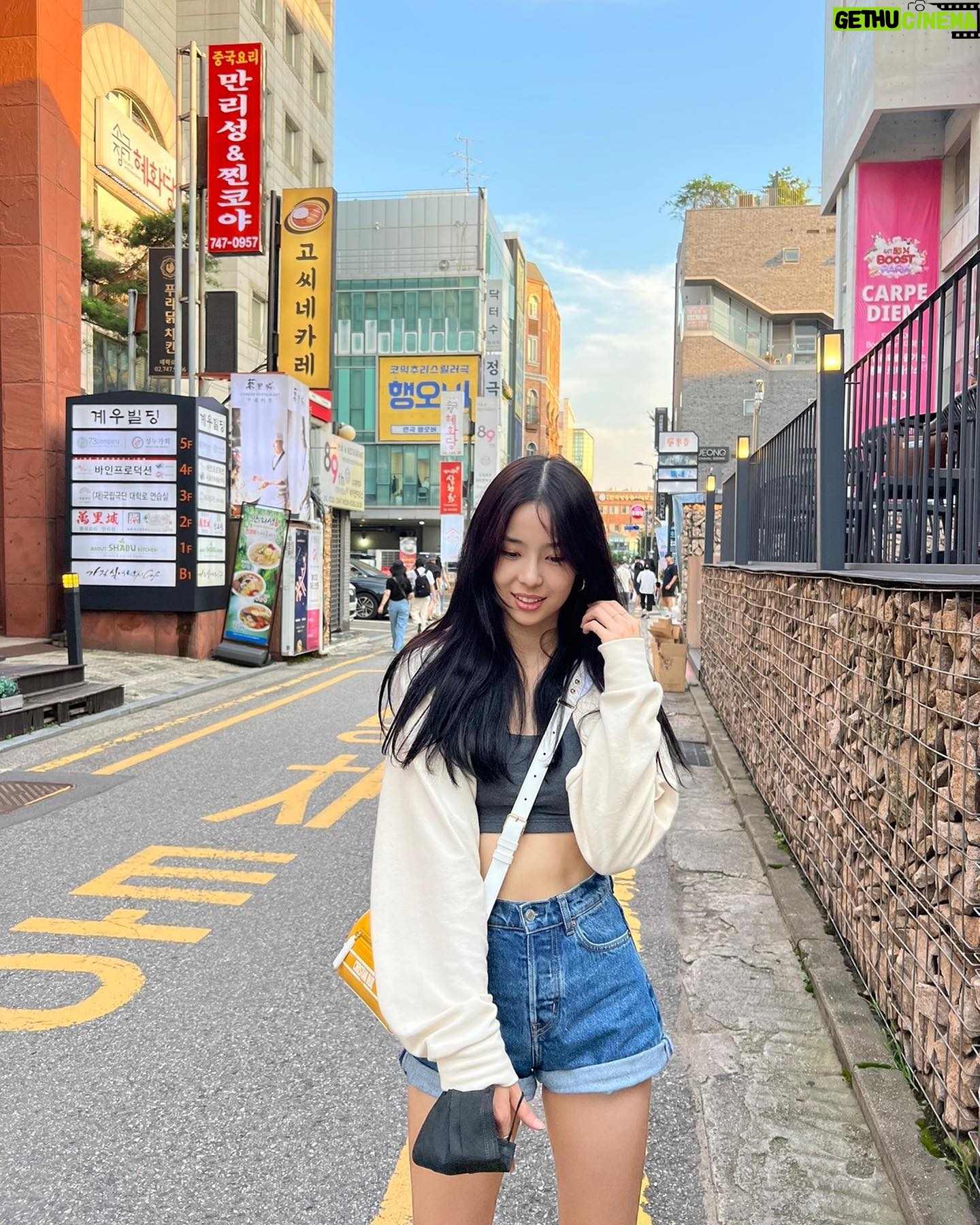 Kim Sae-yeon - 809 Likes - 2022 moments🐯