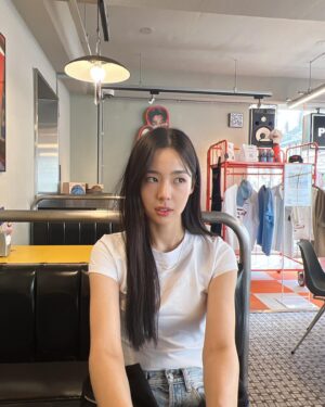 Kim Sae-yeon Instagram - ☻