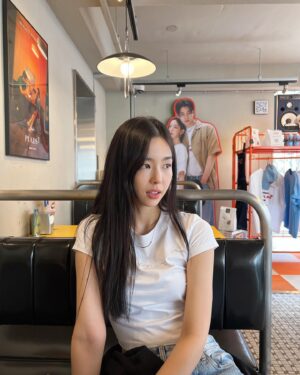 Kim Sae-yeon Instagram - ☻