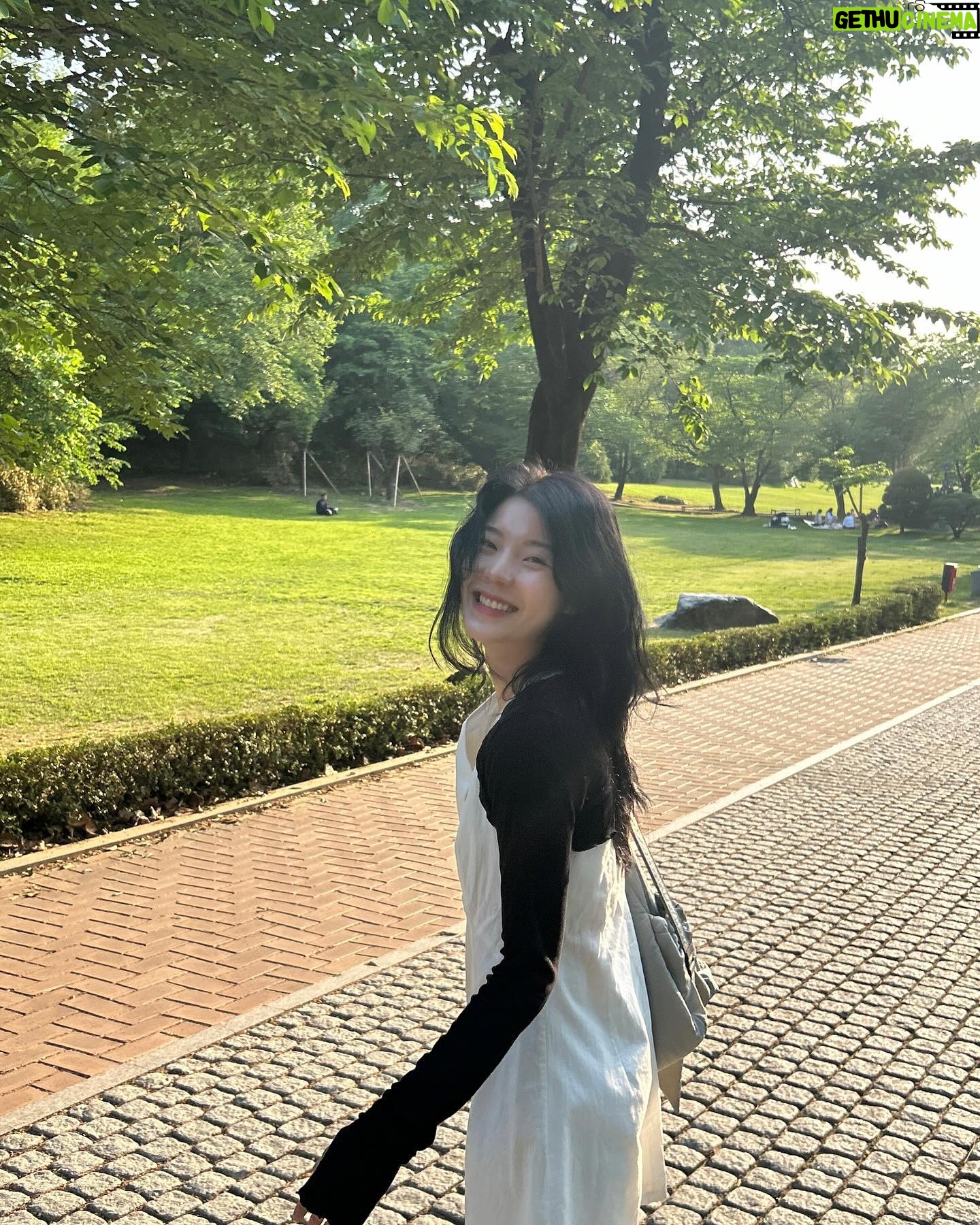 Kim Seo An - 1.6K Likes - 여름 좋아🍅