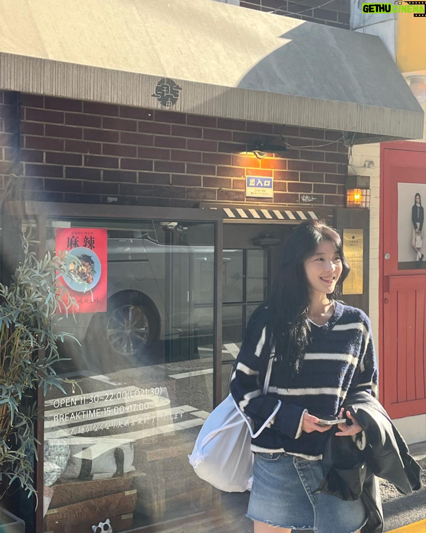 Kim Seo An - 1.6K Likes - 꾹꾹 눌러 담은 10월