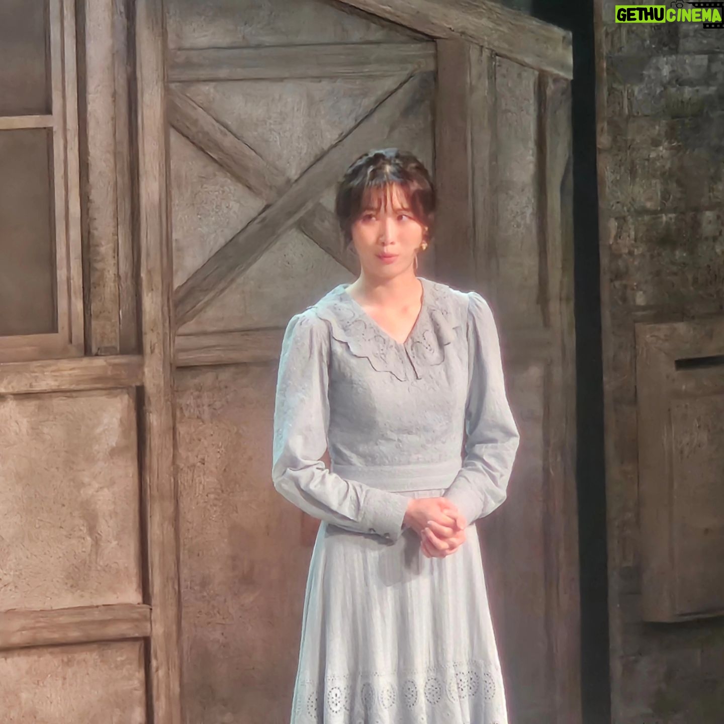 Kim Soo-ro - 1.1K Likes - 충무아트홀에서 집까지 걸어왔다.
울프의 생애를 기억하며.........
참 좋은건 영국이 다가지고있네.
리현배우와 다온배우 케미는 너무 좋았다.
훌륭한 두배우를 보유한 더블케이는 정말.허허!!!!!!
믿고보는 더블케이 배우님들!!!!!!!!!!!화이팅입니다!!!!!!허허!!!!!!
같이해준 아론배우도 감사!!!!!!!