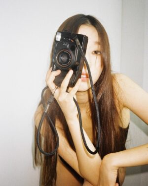 Kim Sun-a Instagram - 🩸