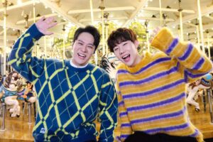 Kim Sung-kyu Instagram - 용준이형과 처음 함께 부른 노래 눈이내리면~~ ☃️ 오늘 여섯시 공개요 🤗