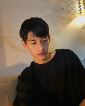 Kim Tae-hwan Instagram - 🦊