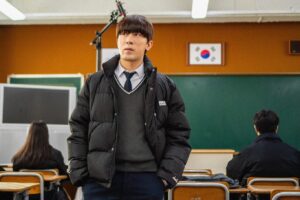 Kim Won-hun Instagram - 숏박스 포즈 생김
