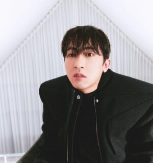 Kim Won-hun Instagram - 2023년 행복했어
나를 사랑하는 내가 사랑하는 사람들 덕분에