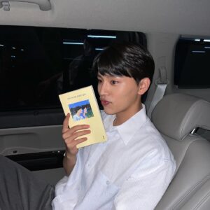 Kim Woo-seok Instagram - 지난 기억의 조각들 😊
#너와나의경찰수업 #disney
