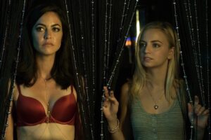 Kimberly Laferriere Instagram - Fugueuse ou « Runaway » est maintenant disponible sur Netflix ! Fugueuse is now available on Netflix worldwide! I’m always so proud of the work I do in Qc and I’m really excited to be able to share this not only entertaining, but also thought provoking and impactful TV Series with my English speaking friends! Finally bridging the gap between my worlds. ❤️