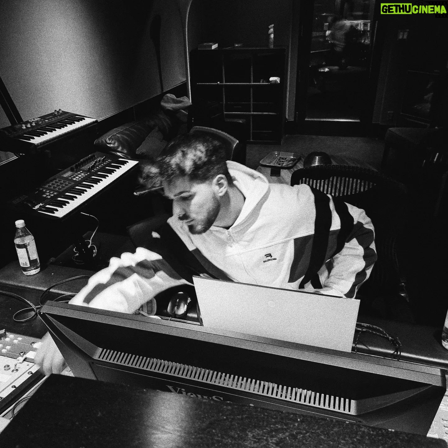 Kina Beats - 3.6K Likes - making beats is all I wanna do for life