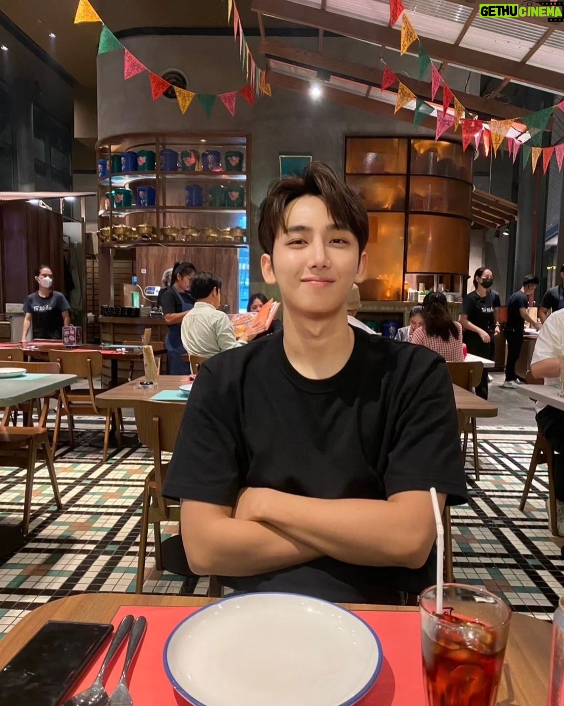 Kirati Puangmalee - 13.7K Likes - คงมีแต่พระที่ต้องการ...ฉัน