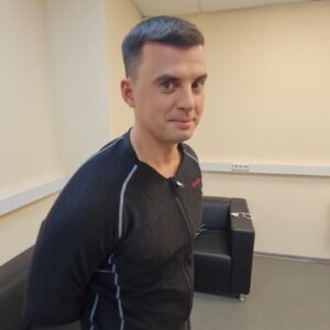 Kirill Turichenko Instagram - Говорят, что человек в среднем моргает до 14 000 раз в сутки 😱 

В видео рассказываю, как Садко удавалось моргать значительно реже! Скучали?

#шоуаватар #садко