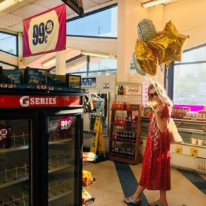 Kirsten Dunst Instagram - HBD to me and R.I.P .99 cents 📷@observedbyus