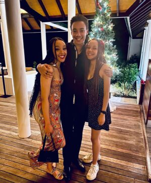 Kit Young Instagram - Merry Christmas xxx