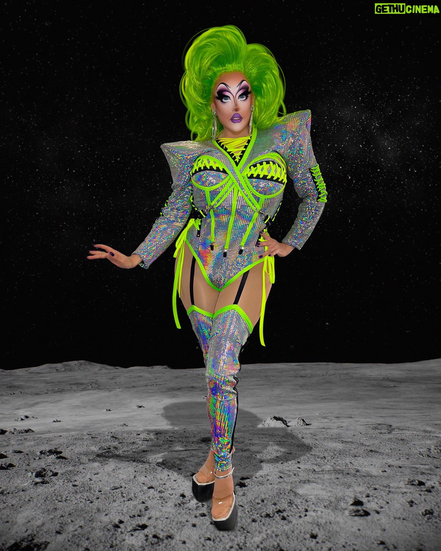Kita Mean - 3.2K Likes - Judy Jetson Hooker!? I hardly know her! Clock the look for this weeks episode of Kita Means Business!
Fabulous new podcast LIVE and available now. (Link in bio)
Outfit - @jeffreykellydesigns
Hair - @styledbyesther_
Jewellery - @missmadison3d