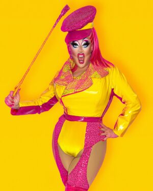 Kita Mean Instagram - ZERO Glamour! 

If I had made it onto the plane for Drag Con this would’ve been the look for Day 1.

👗 @pashion_couture
🐵 @kitamean