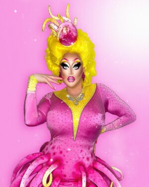 Kita Mean Instagram - The looks that would have been - Day 2!

👗 @gridleybyvictoria 
💇‍♀️ @in2gr8ion 
👠 @the_door_bitch 
🙊 me
