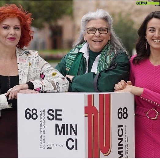 Kiti Mánver - 301 Likes - Con Patricia Ortega y Silvia Acosta un poquillo antes de la proyección de MAMACRUZ en la 68 edición de la SEMINCI de Valladolid