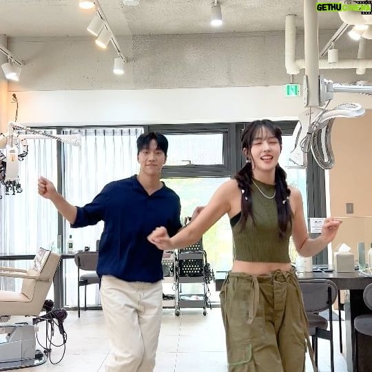 Kiu - 21.4K Likes - ㅋㅋㅋㅋㅋ 앞으로 안 출게요..
#스테이씨 #버블 #윤