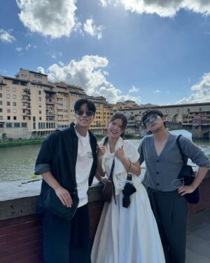 Kiu Instagram - Together😁
유경이가 보정하고 올려야한다거 했지만
핸드폰 잃어버렸을 때 재빨리 올려버리기