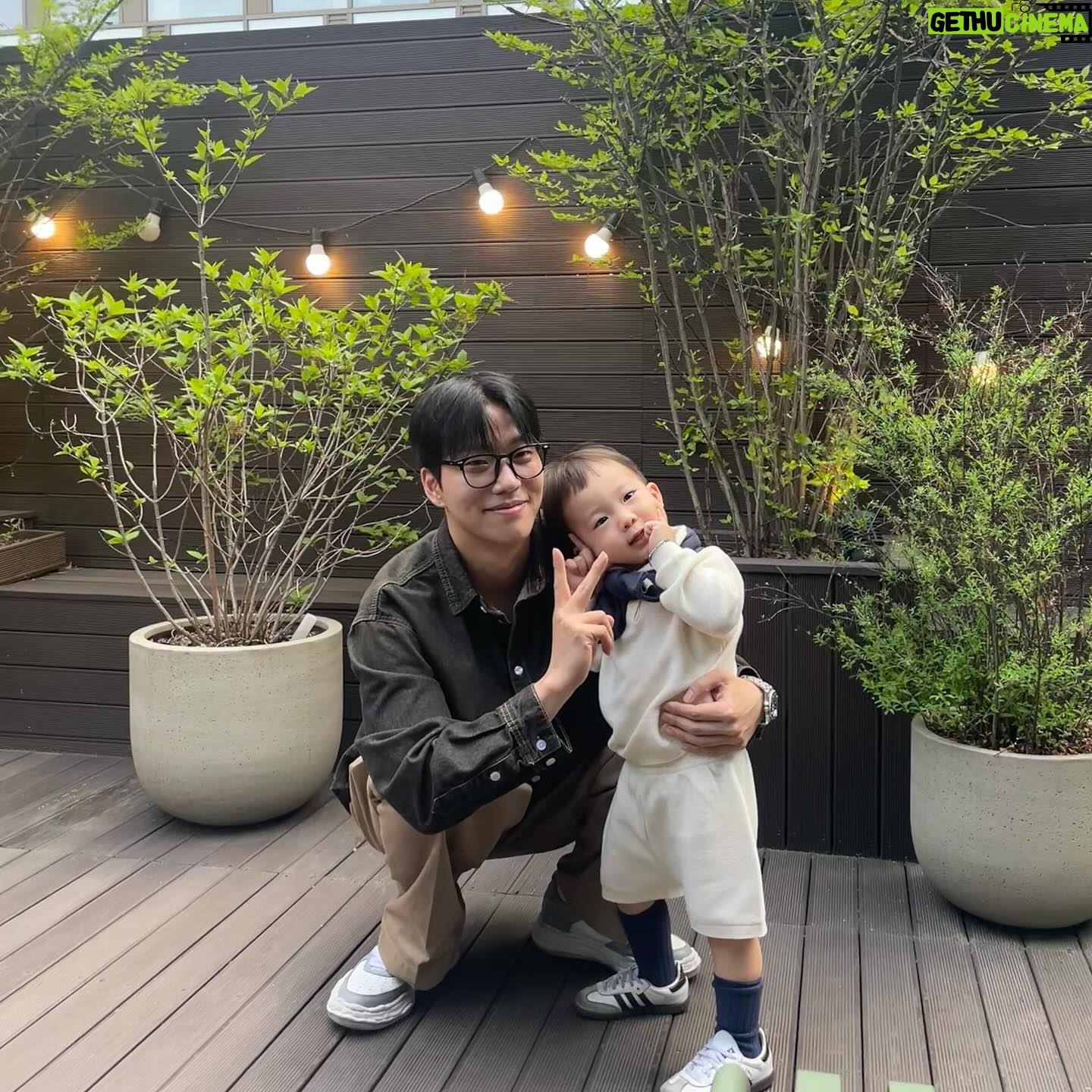 Kiu - 127.2K Likes - 부러우면 사진을 두번 누르세요
#태하 #태요미 #유튜브