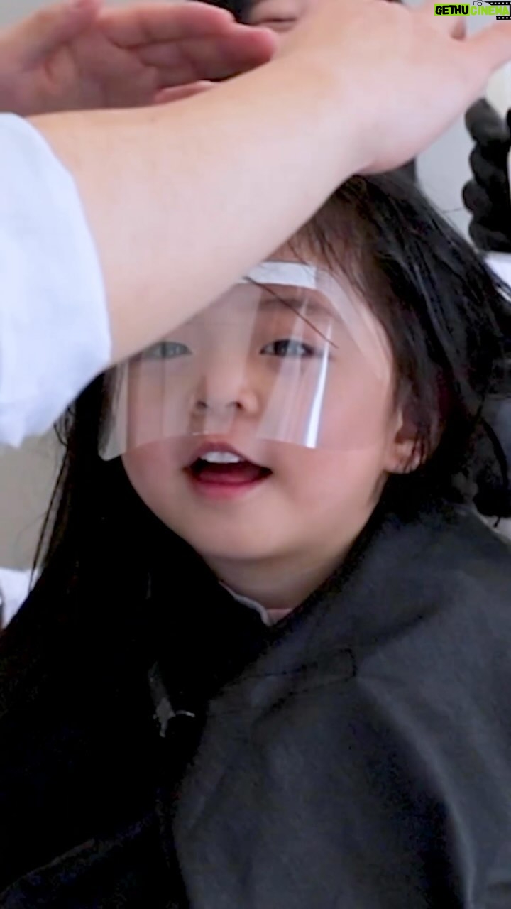 Kiu - 2.3 Million Likes - It shouldn't be too cute..