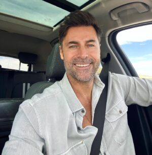 Kıvanç Kasabalı Instagram - Yepyeni bölümler için yola çıktık 😉
Sizce bu sezon nerelere gelelim  @sehirdenuzaktatrt