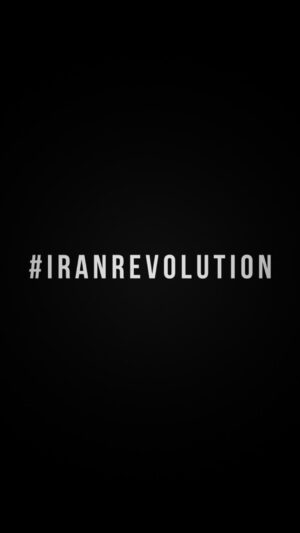 Klaas Heufer-Umlauf Instagram - Seit Wochen protestieren Iranerinnen und Iraner gegen das brutale Regime der Islamischen Republik, gegen die systematische Unterdrückung von Frauen und die Kopftuchpflicht. Sie protestieren und riskieren ihr Leben für ihre Freiheit.
Wir bekommen in Deutschland nur einen Bruchteil dessen mit, was in Iran passiert. Die Machthaber des Regimes sperren das Internet und hindern Journalist:innen daran, zu berichten, um abseits der weltweiten Aufmerksamkeit die Protestbewegung zu zerschlagen. 
Und trotzdem machen die Protestierenden weiter. Sie schreiben Lieder, malen Bilder, umgehen Sperren und Verbote, stellen Videos und Bilder ihres Protests ins Netz. Sie wollen die Aufmerksamkeit der Welt - denn es ist unsere Aufmerksamkeit, die die Verbrechen des Regimes sichtbar macht. 
Was können wir also tun, damit die Menschen und insbesondere die Frauen in Iran gesehen werden? Wir können immerhin unsere Aufmerksamkeit schenken.

#IranRevolution #JKLive #JKvsP7