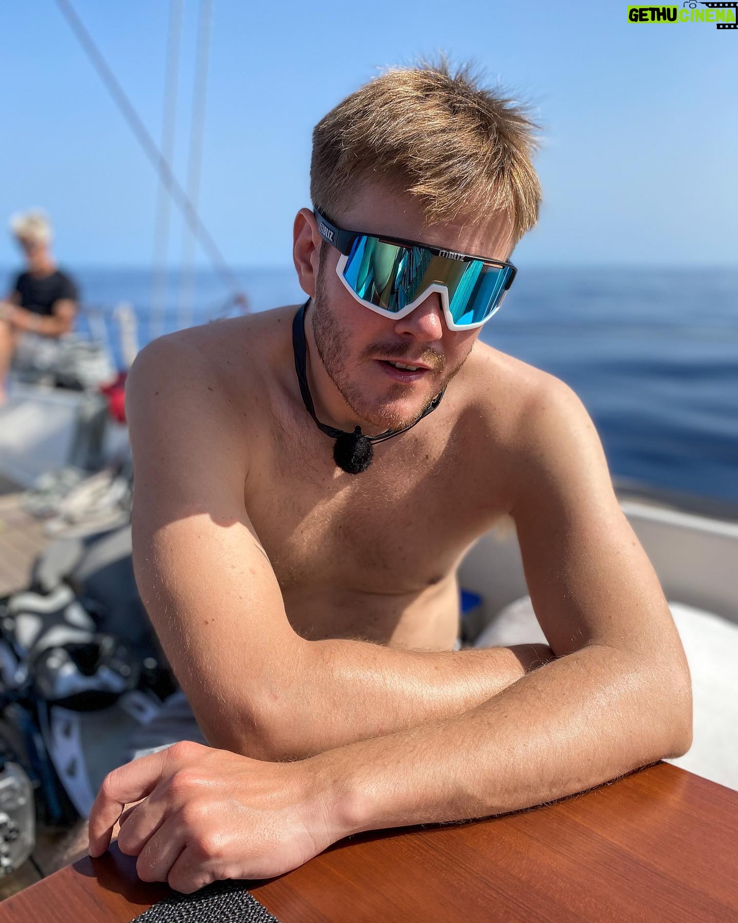 Klas Eriksson - 24.5K Likes - Vill ni se nƤr jag Ƥr rƤdd och blir sjƶsjuk? Jaha, vad kul! Ja, men titta dĆ„ pĆ„ Ćver Atlanten pĆ„ kanal 5 ikvƤll 21:00 dĆ„.
Skepp och hoj! šāļø
@kanal5sverige @dplayse