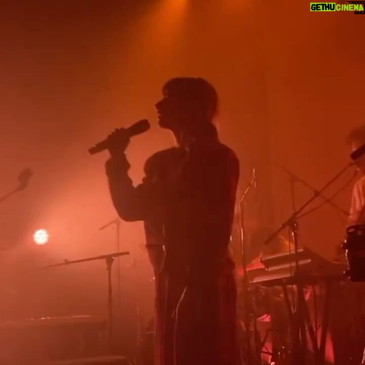 Klô Pelgag - 1.7K Likes - Papaoutés